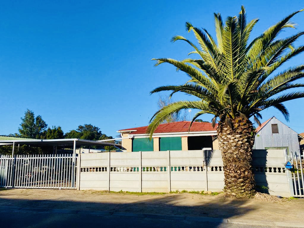 5 Bedroom Property for Sale in Hopefield Western Cape